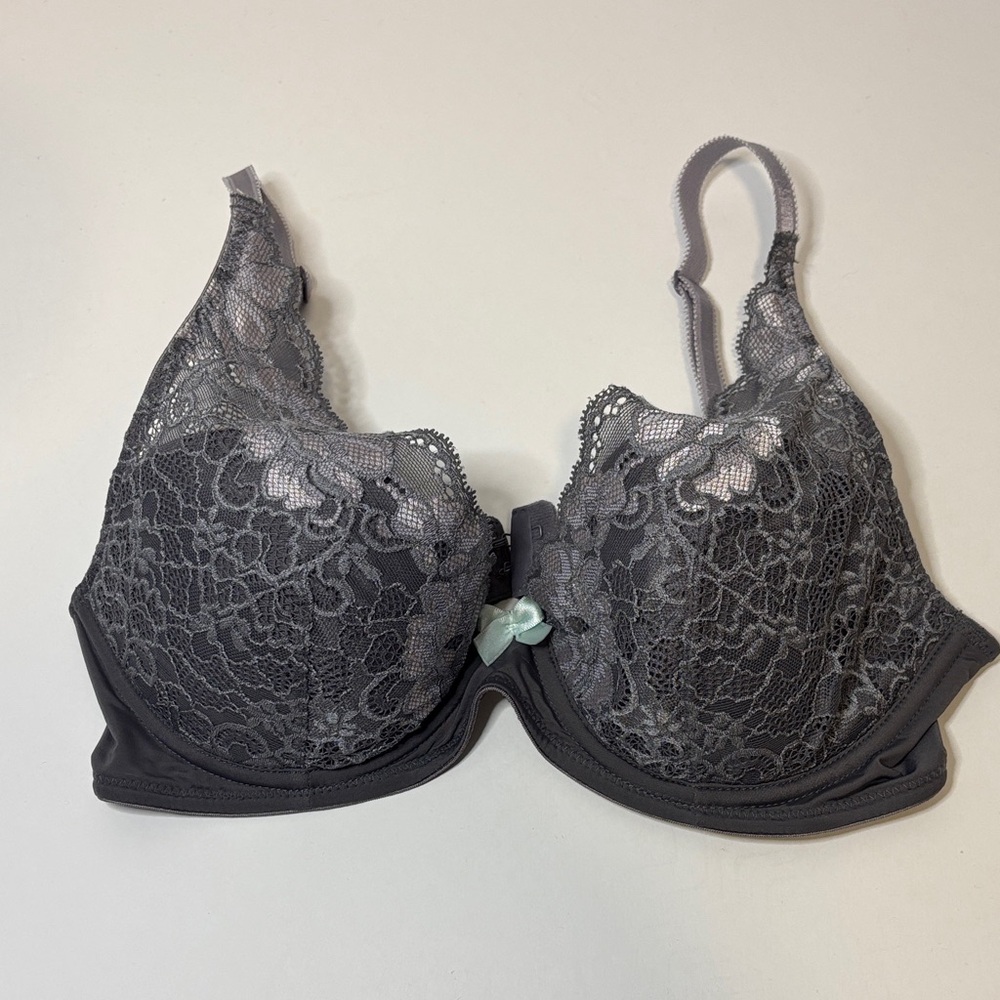 Adore Me Lace Underwire Bra - Gray With Lace Details 32D